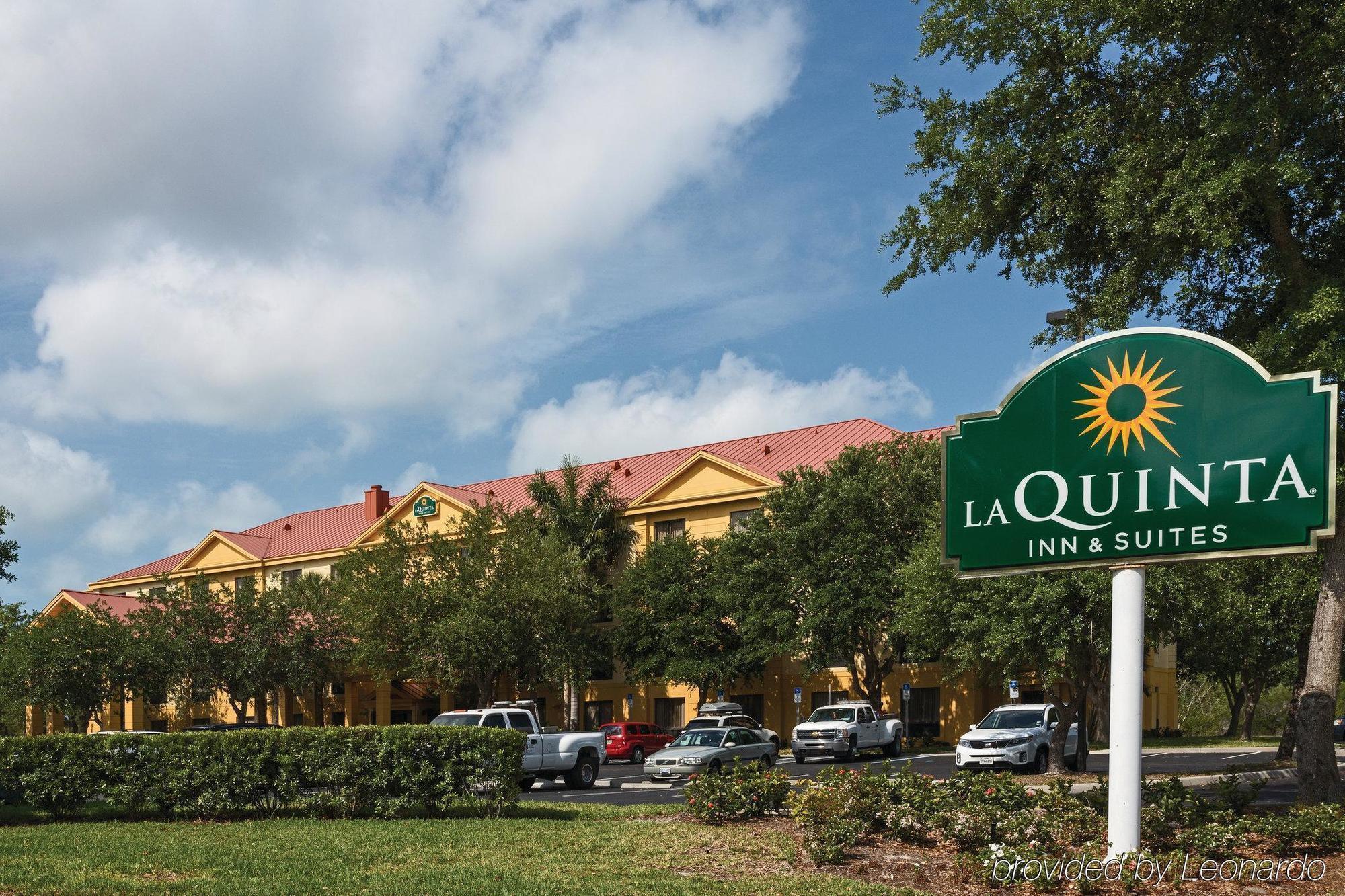 La Quinta By Wyndham Bonita Springs Naples North Exterior foto